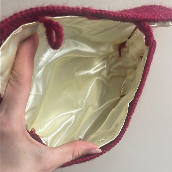 Vintage handmade Elegant Red Clutch Bag - Picture 12 of 12